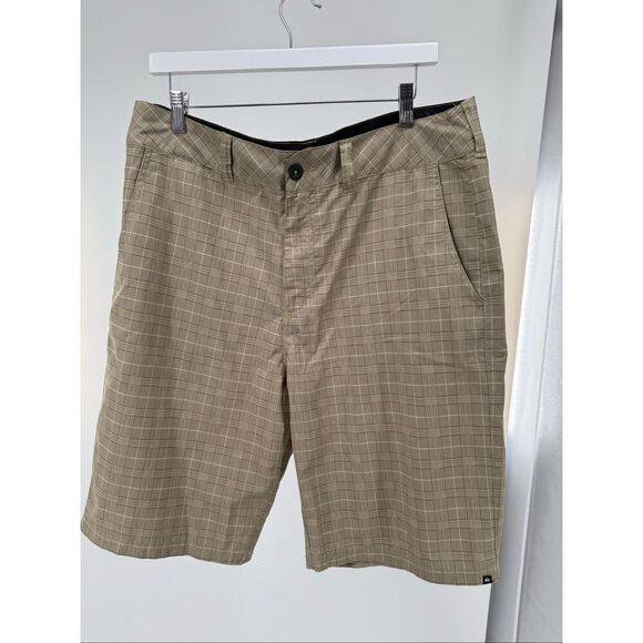 Quiksilver Other - Quicksilver Army Green Plaid Amphibians Shorts 36
